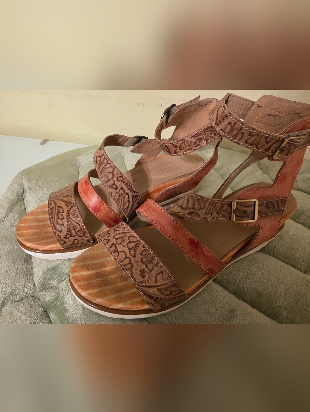 L'artiste Embossed Strappy Wedge Platform Sandals in Brown And Orange Size 41